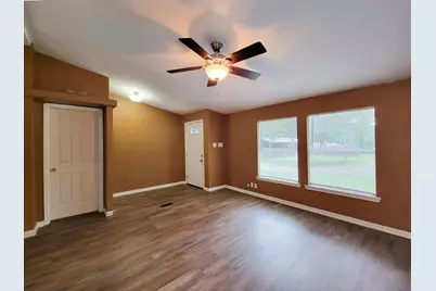 20284 Forest Woods Lane, Montgomery, TX 77356 - Photo 9