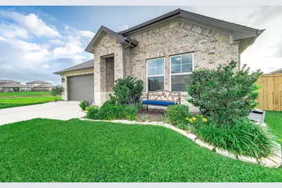 3219 Garner Lane, Texas City, TX 77591 - Photo 3