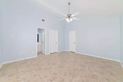 17 April Point Drive N, Conroe, TX 77356 - Photo 19