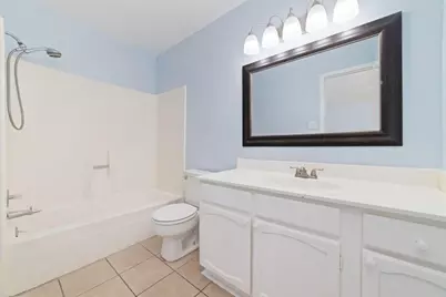 17 April Point Drive N, Conroe, TX 77356 - Photo 19