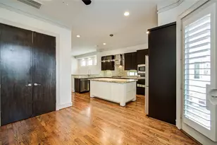 1808 Ridgewood St, Houston, TX 77006 - Photo 21