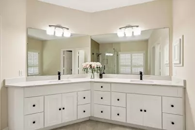 2302 Upland Park Drive, Sugar Land, TX 77479 - Photo 15