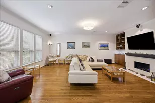 1224 Crocker St, Houston, TX 77019 - Photo 11