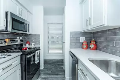 1111 W Main Street #1703, League City, TX 77573 - Photo 41