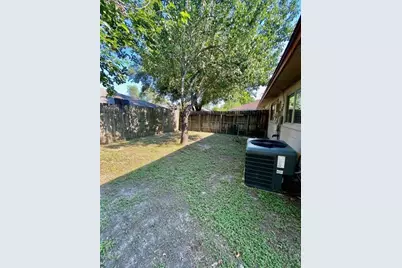 11011 Crenchrus Court, Houston, TX 77086 - Photo 11