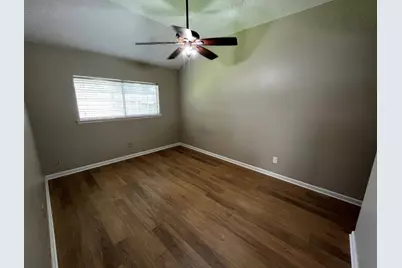 11011 Crenchrus Court, Houston, TX 77086 - Photo 7