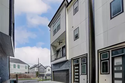 1913 Hoskins Drive #J, Houston, TX 77080 - Photo 1