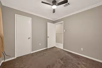 5002 Bay Cedar Court, Houston, TX 77048 - Photo 19