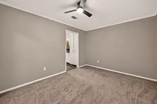 5002 Bay Cedar Ct, Houston, TX 77048 - Photo 3