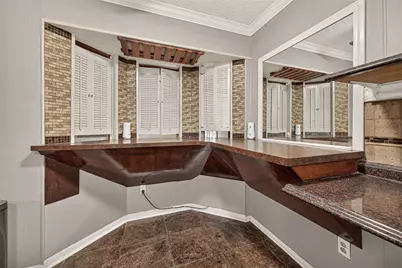 5002 Bay Cedar Court, Houston, TX 77048 - Photo 7