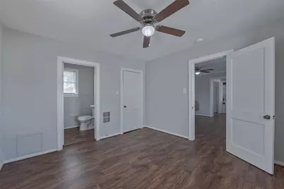 128 1/2 East 23rd Street, Houston, TX 77008 - Photo 9