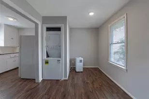 128 1/2 East 23rd St, Houston, TX 77008 - Photo 5