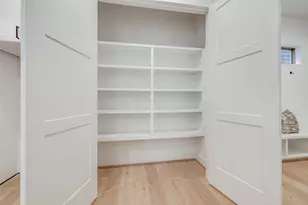 411 W Drew St, Houston, TX 77006 - Photo 19