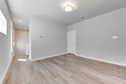 6615 Ezzard Charles Lane, Houston, TX 77091 - Photo 29