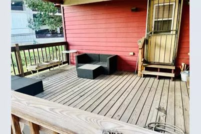 132 Carson Court, Houston, TX 77004 - Photo 9