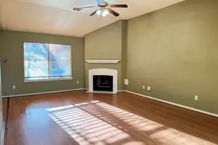 10811 Cliffton Forge Dr, Houston, TX 77065 - Photo 5