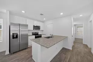 11923 Detar Ct, Willis, TX 77378 - Photo 15