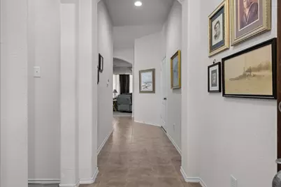 738 Oak Ridge Grove Circle, Oak Ridge North, TX 77386 - Photo 5