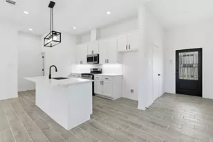 9212 Arvin St, Houston, TX 77028 - Photo 11