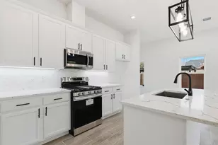 9212 Arvin St, Houston, TX 77028 - Photo 9