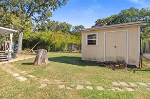 117 Pine Bloom Blvd, Gun Barrel City, TX 75156 - Photo 21