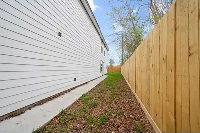 6609 Bacher Street, Houston, TX 77028 - Photo 21