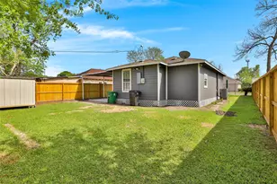 601 E 38th St, Houston, TX 77022 - Photo 13