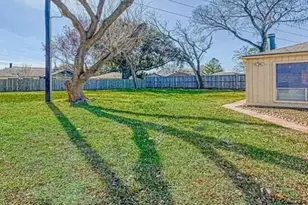 3610 Vineyard Dr, Houston, TX 77082 - Photo 21