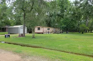 20402 Birchmont Dr, Guy, TX 77444 - Photo 17