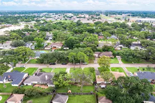 2615 Rosefield Dr, Houston, TX 77080 - Photo 31