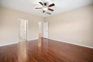 4819 Seaside Sparrow Ln, Baytown, TX 77521 - Photo 13