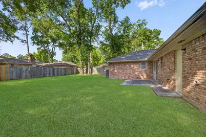 202 Oak Hollow Street, Conroe, TX 77301 - Photo 25