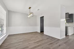 202 Oak Hollow St, Conroe, TX 77301 - Photo 13