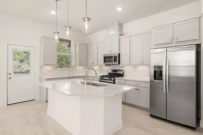 532 Red Cascade Trail, Willis, TX 77318 - Photo 5