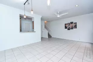 3800 Tanglewilde St, Houston, TX 77063 - Photo 9
