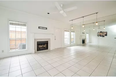 3800 Tanglewilde Street #109, Houston, TX 77063 - Photo 7