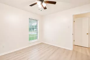 11011 Caribbean Ln, Houston, TX 77089 - Photo 11