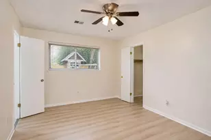 11011 Caribbean Ln, Houston, TX 77089 - Photo 15