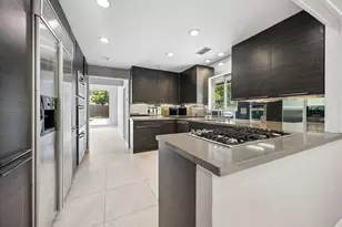 5219 Loch Lomond Dr, Houston, TX 77096 - Photo 9