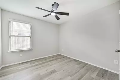 3930 Hawaiian Court, Baytown, TX 77521 - Photo 19