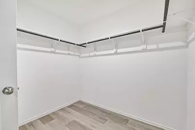 3930 Hawaiian Court, Baytown, TX 77521 - Photo 17