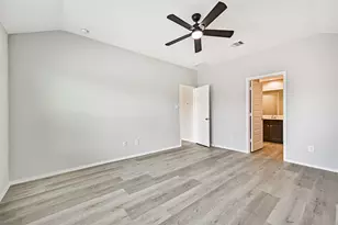 3930 Hawaiian Ct, Baytown, TX 77521 - Photo 13