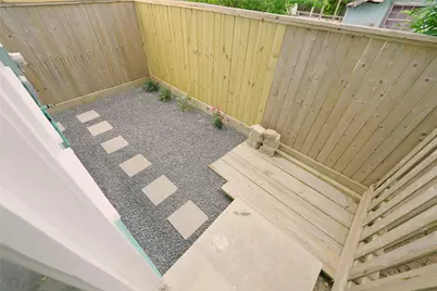 1013 10th Street, Galveston, TX 77550 - Photo 47