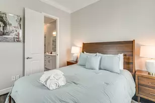 1013 10th St, Galveston, TX 77550 - Photo 13