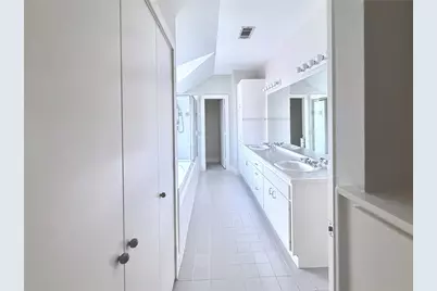 6418 Ferris Drive #3, Houston, TX 77081 - Photo 19