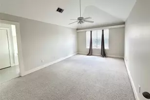 6418 Ferris Dr, Houston, TX 77081 - Photo 15