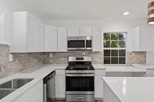 512 Vickers Ave, San Antonio, TX 78211 - Photo 7