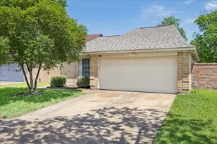 10710 Staghill Dr, Houston, TX 77064 - Photo 1
