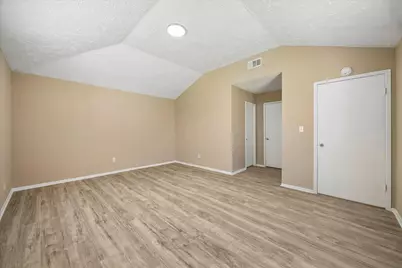 10710 Staghill Drive, Houston, TX 77064 - Photo 7