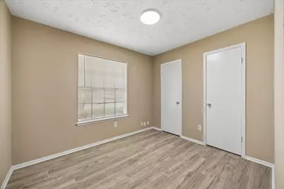 10710 Staghill Drive, Houston, TX 77064 - Photo 11